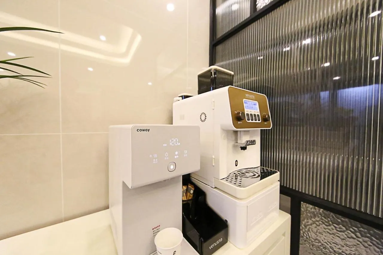 Busan Seomyeon Broa Hotel