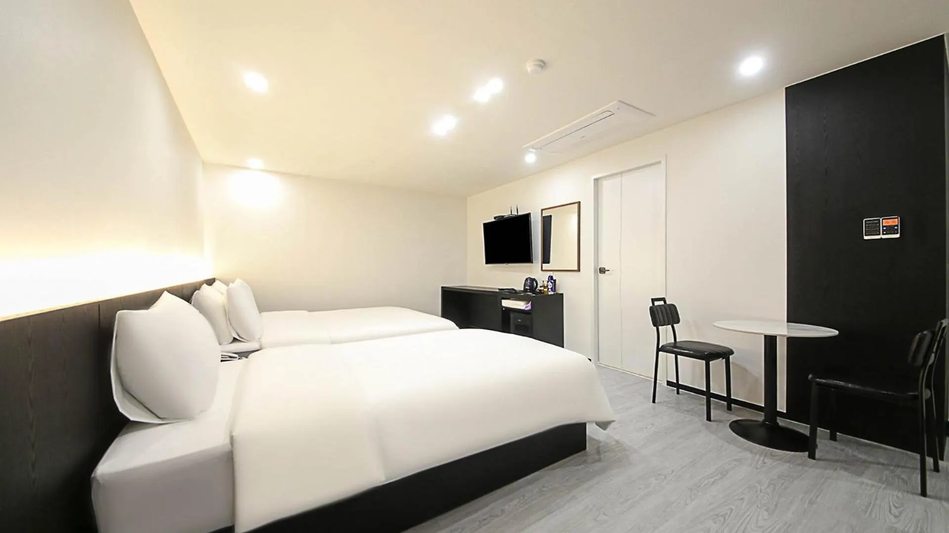 Busan Seomyeon Broa Hotel