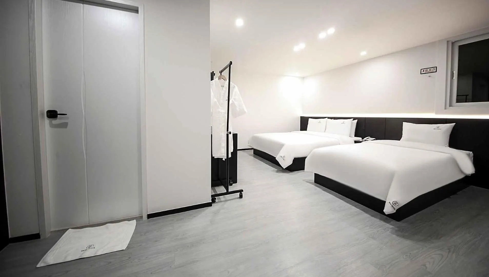 Busan Seomyeon Broa Hotel